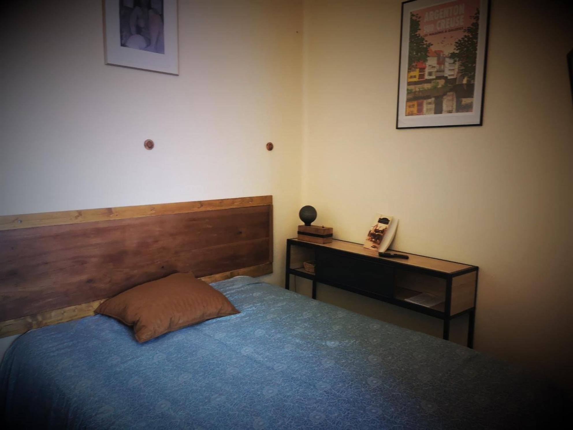 Chambres Avec Salle De Bains Et Cuisine En Centre Ville Argenton Sur Creuse ภายนอก รูปภาพ